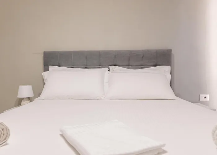 Relaxing Near The Sarandë